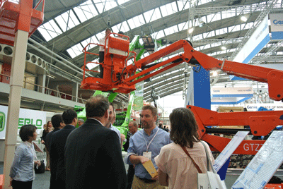 星邦重工高空作业平台入驻荷兰APEX2014展会